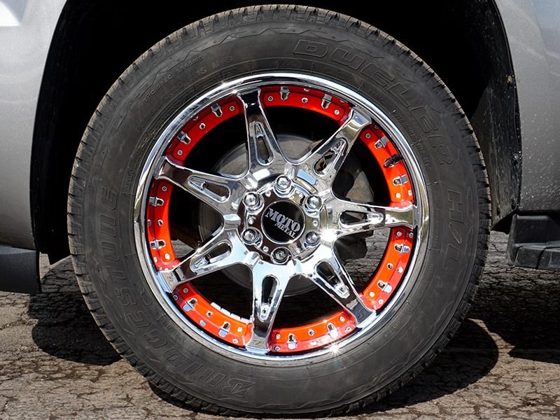 2008 Chevrolet Tahoe - 20x9 Moto Metal Wheels 275/55R20 ...