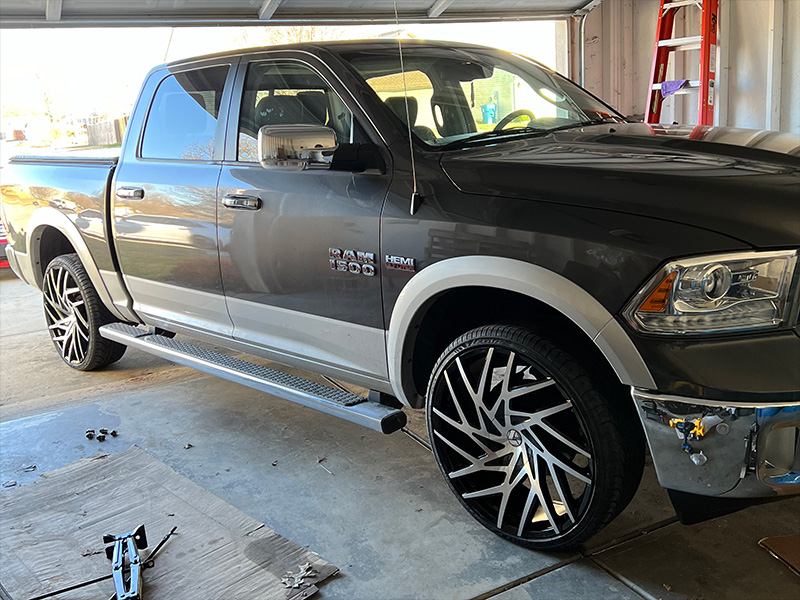 2015 Ram 1500 24x9 Azara Wheels 27530r24 Lexani Tires 8783