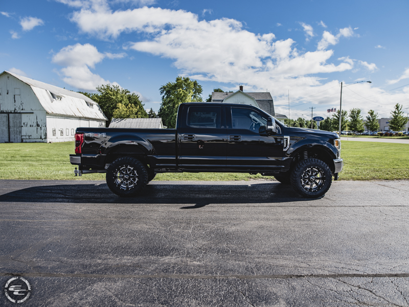 2017 Ford F 250 Super Duty 1 5 Inch Rough Country Leveling Kit Sota Offroad Repr 565dm Death Metal 20x10  19 Offset Nitto Trail Grappler Mt 35x12 5r20 Tire 