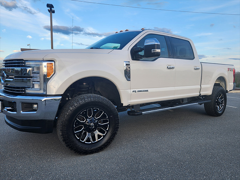 2018 Ford F350 Super Duty 20x9 Fuel Offroad Wheels 35x12.50R20