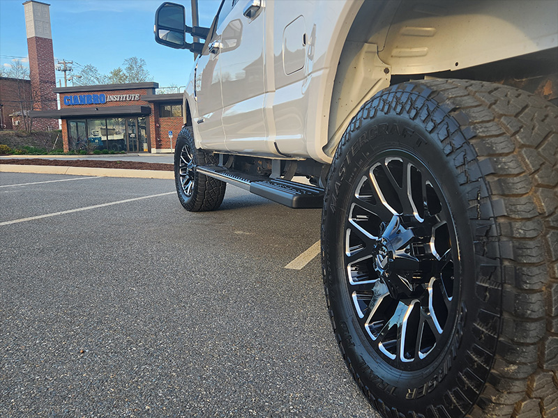 2018 Ford F350 Super Duty 20x9 Fuel Offroad Wheels 35x12.50R20