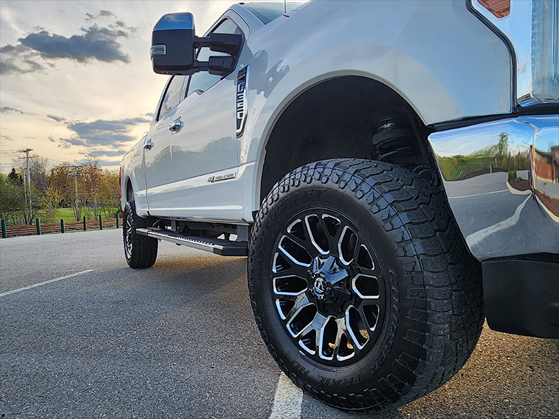 2018 Ford F350 Super Duty 20x9 Fuel Offroad Wheels 35x12.50R20