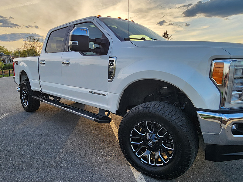 2018 Ford F350 Super Duty 20x9 Fuel Offroad Wheels 35x12.50R20