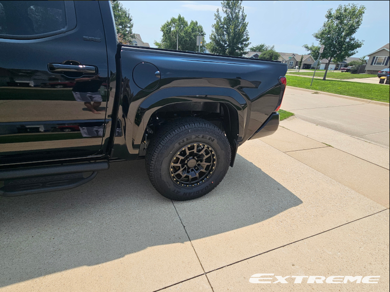 2025 Toyota Tacoma Sr5 Summit Satin 17x7 18 Nexen Radian At 285 70r17 