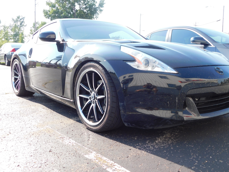 2012 Nissan 370Z with 20x9 35 Niche Vosso and 245/35R20 Nitto