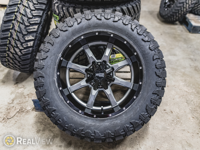 Moto Metal Mo970 Mo970g 20x10 20 By 10 Inch Wide Wheel Atturo Trail Blade Mt 35x12 5r20 Tire 