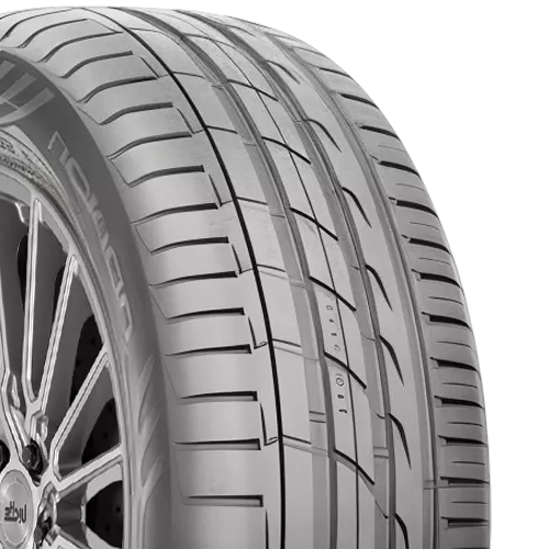 Nokian zLINE AS SUV Photo